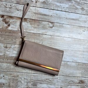 💚Apt 9 NWT phone wallet